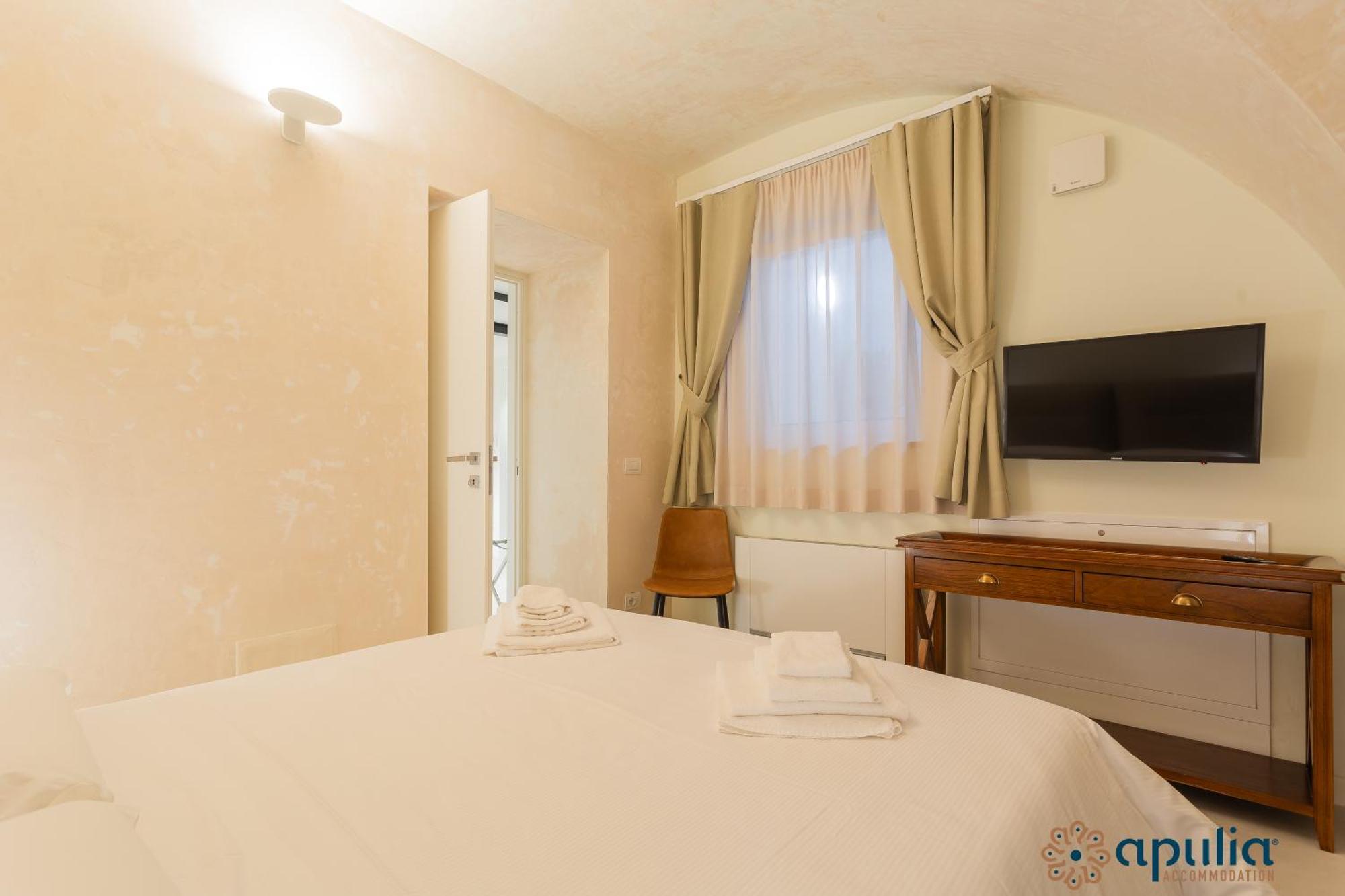 Zema Home By Apulia Accommodation Bari Exteriör bild