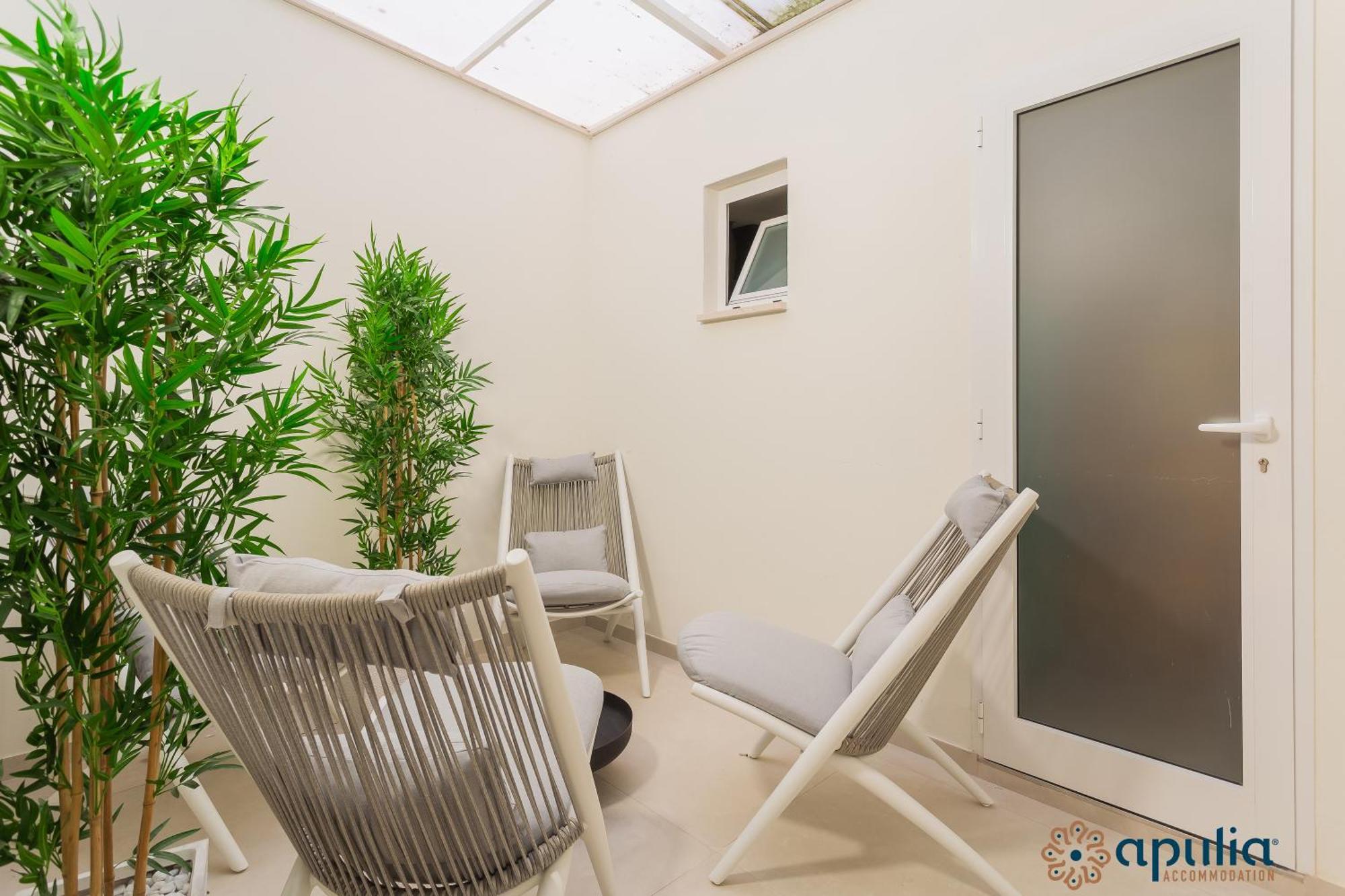 Zema Home By Apulia Accommodation Bari Exteriör bild