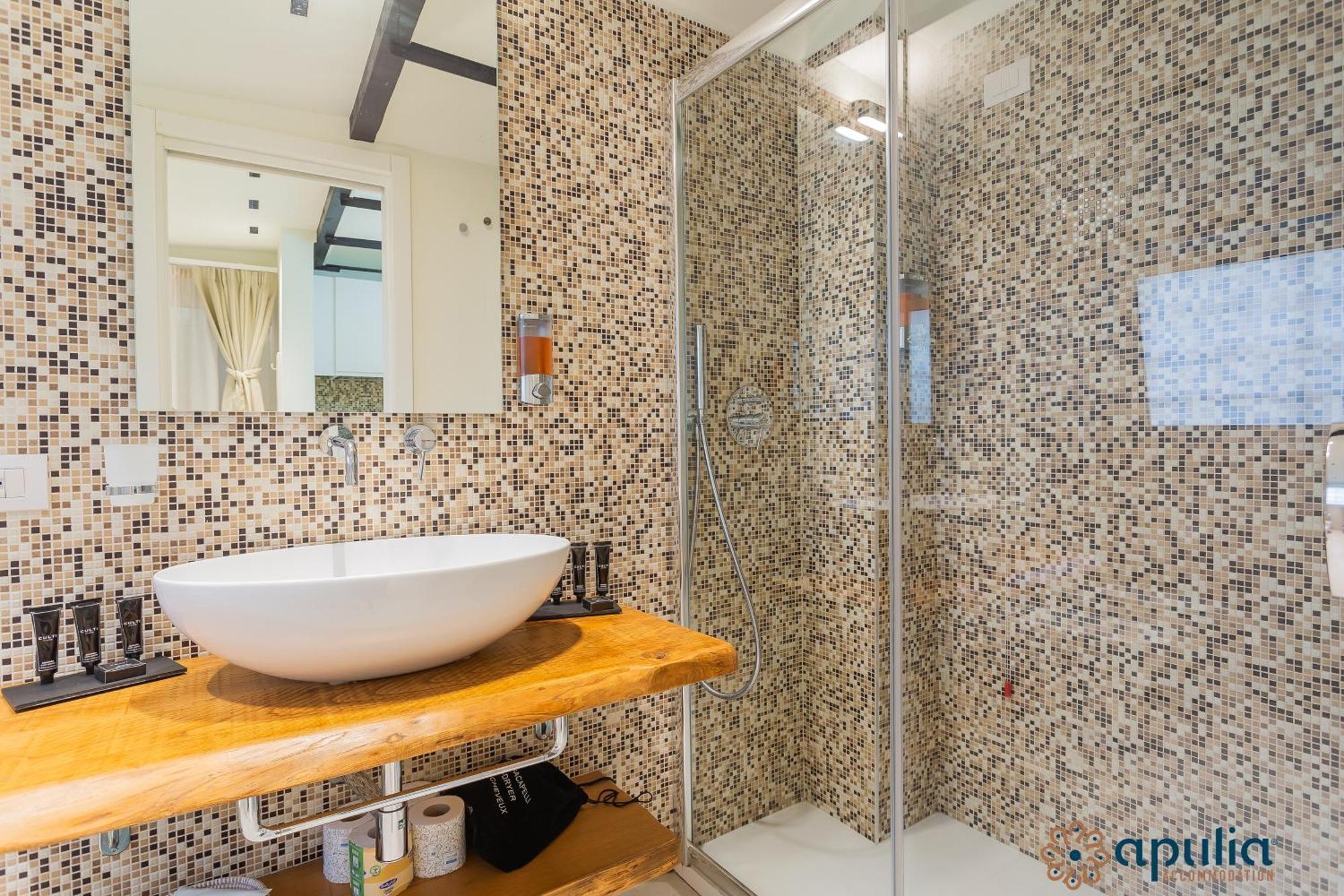 Zema Home By Apulia Accommodation Bari Exteriör bild